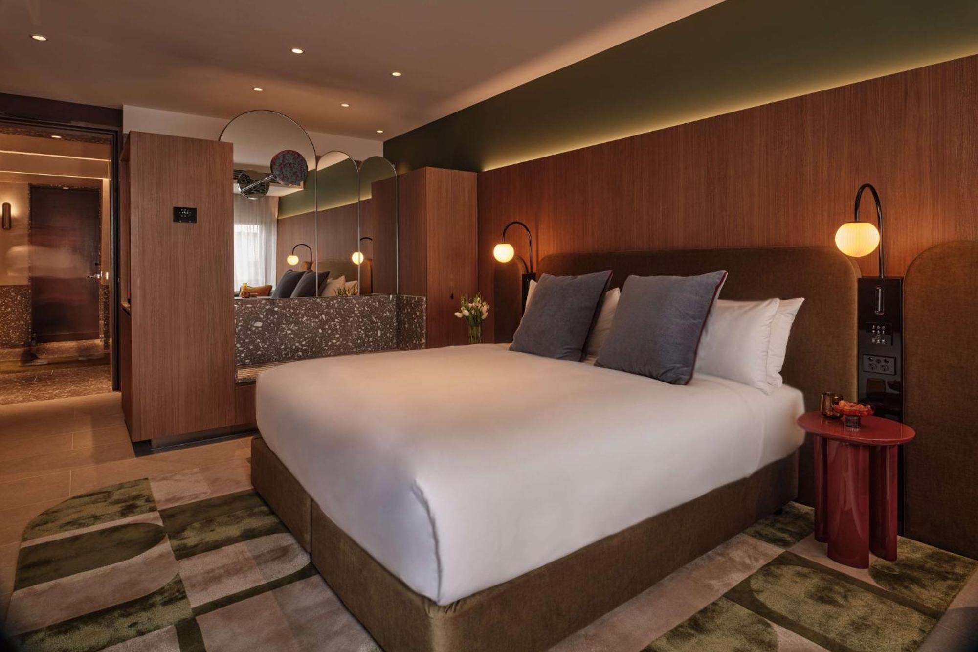 Hotel The Eve Sydney
